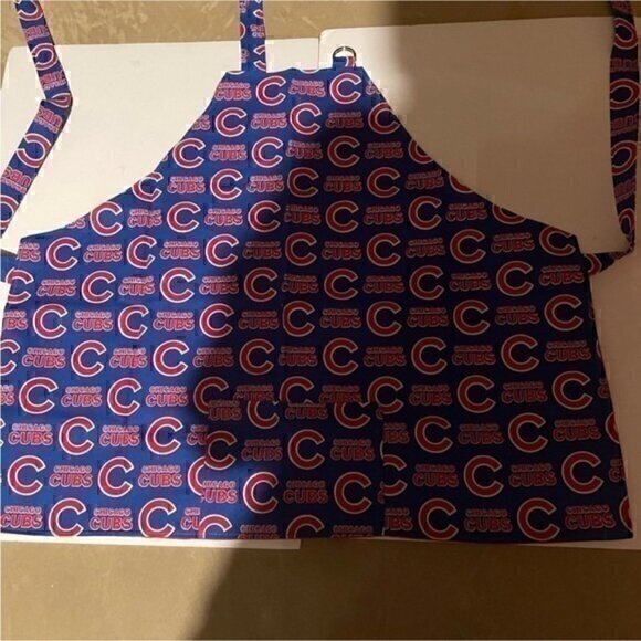 Chicago Cubs barbecue apron - Picture 1 of 3
